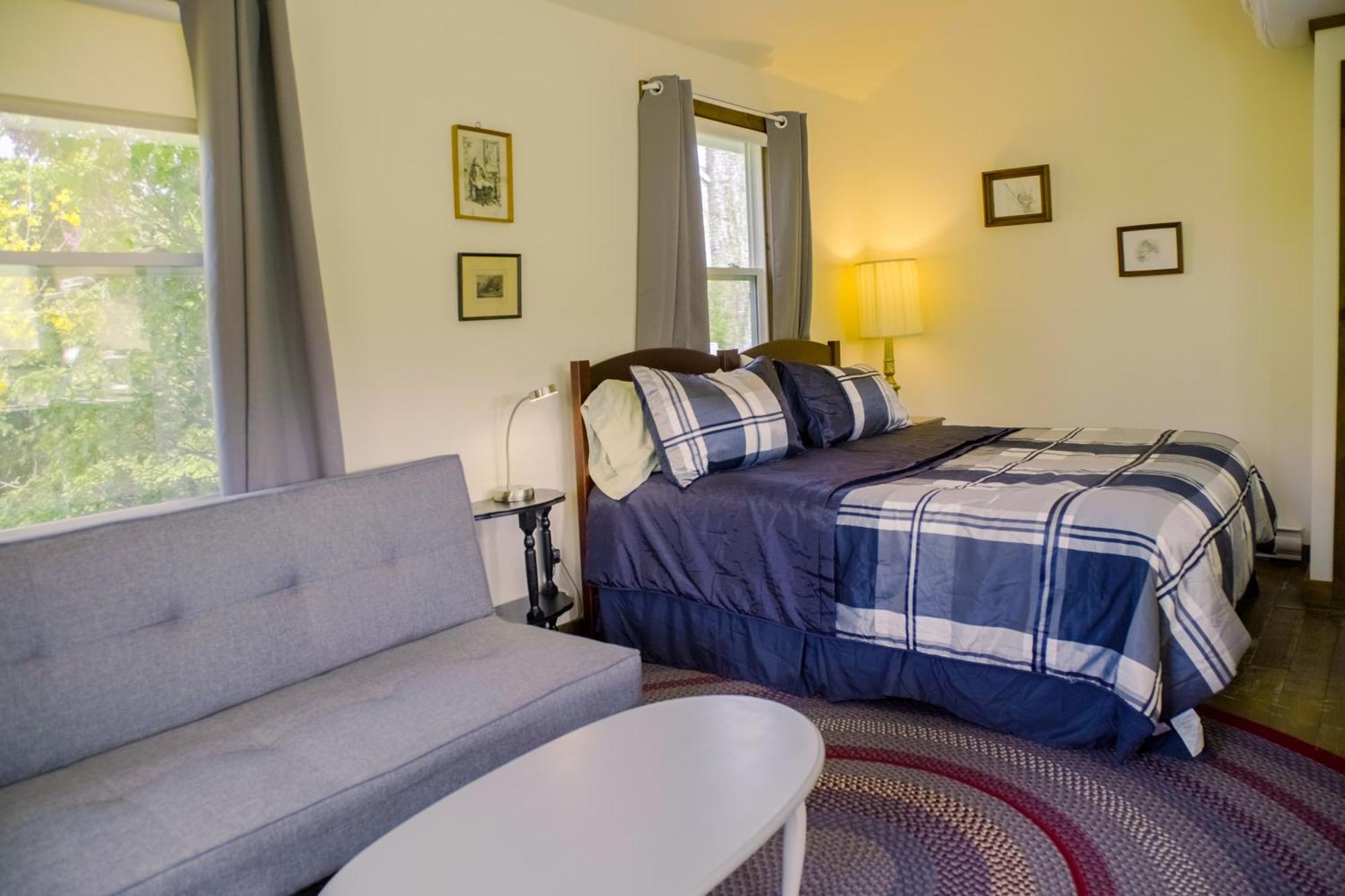 Chanterelle Inn & Cottages Baddeck Inlet Екстериор снимка