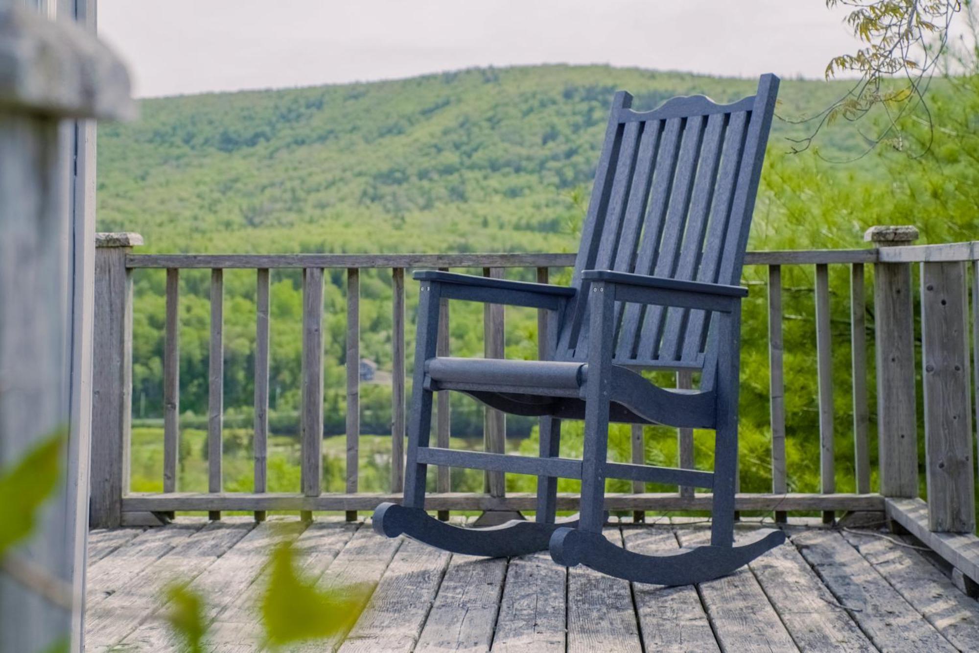 Chanterelle Inn & Cottages Baddeck Inlet Екстериор снимка