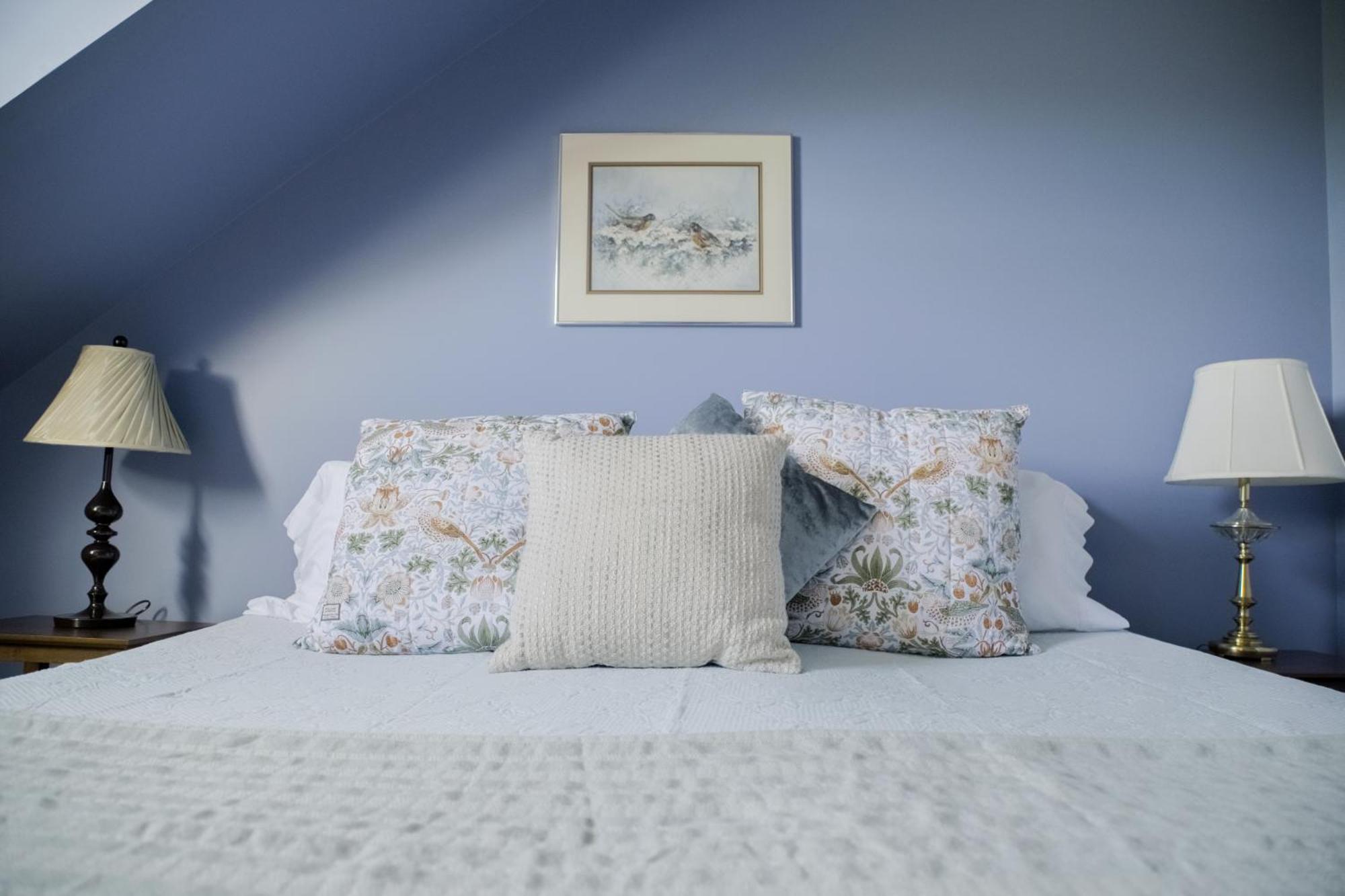 Chanterelle Inn & Cottages Baddeck Inlet Екстериор снимка